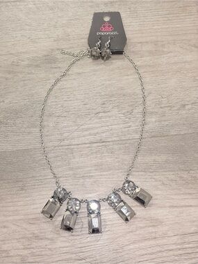 paparazzi Silver Faceted Crystal Bib Necklace with Earrings
